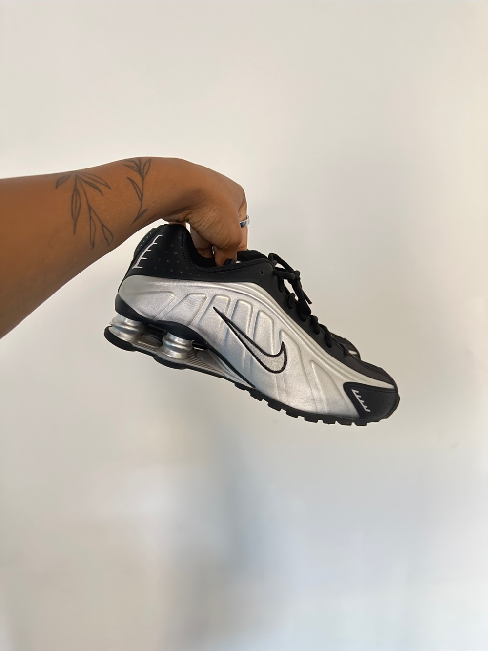 Nike Shox- silver & black